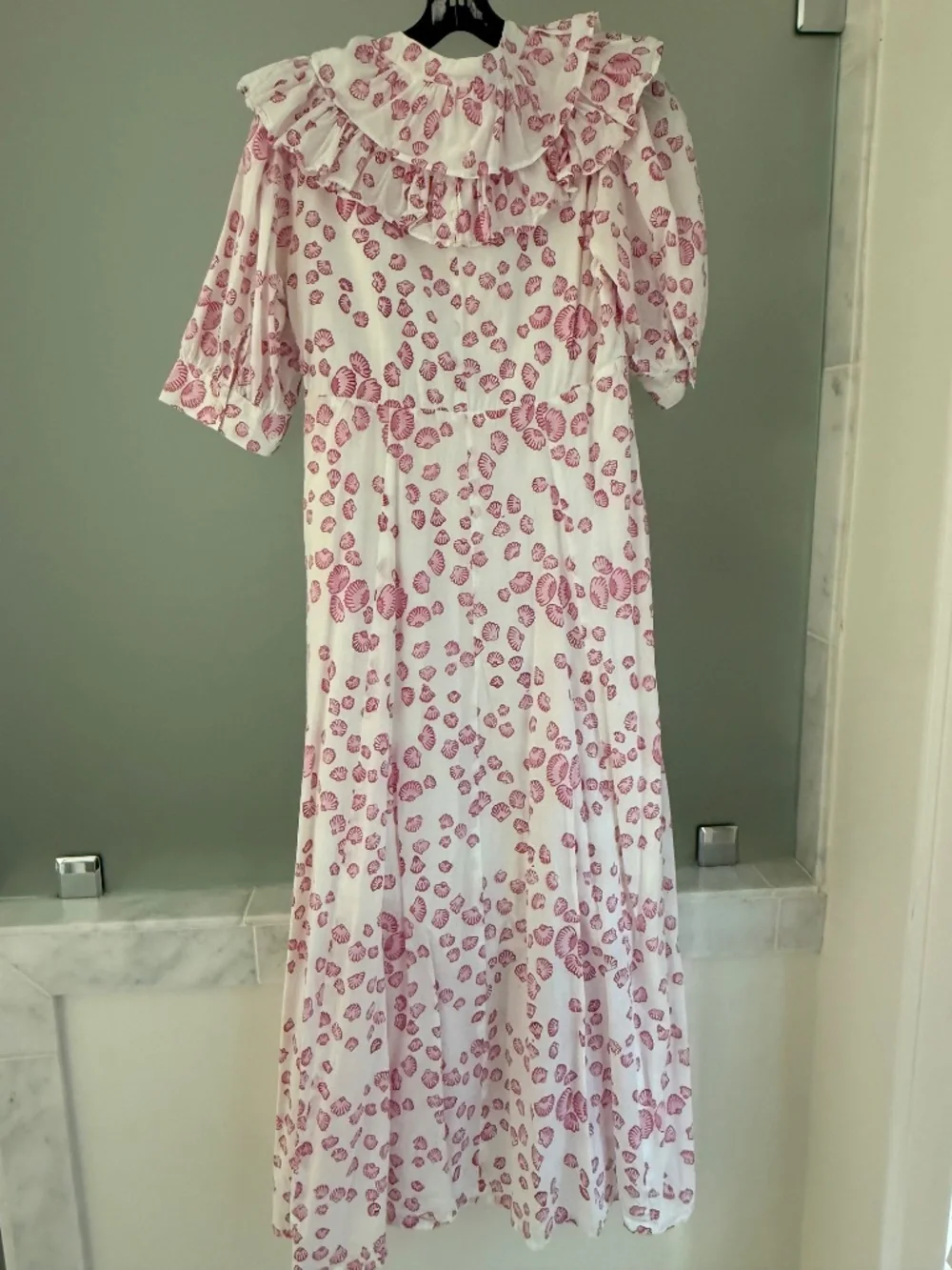Julia Amory Pin & White Ruffled Shirt Dress Clambake Shell Size Small - Picture 6 of 9